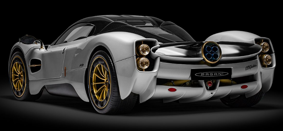 Pocher 1/8 scale Pagani Utopia Bianco Pearla kit HK123